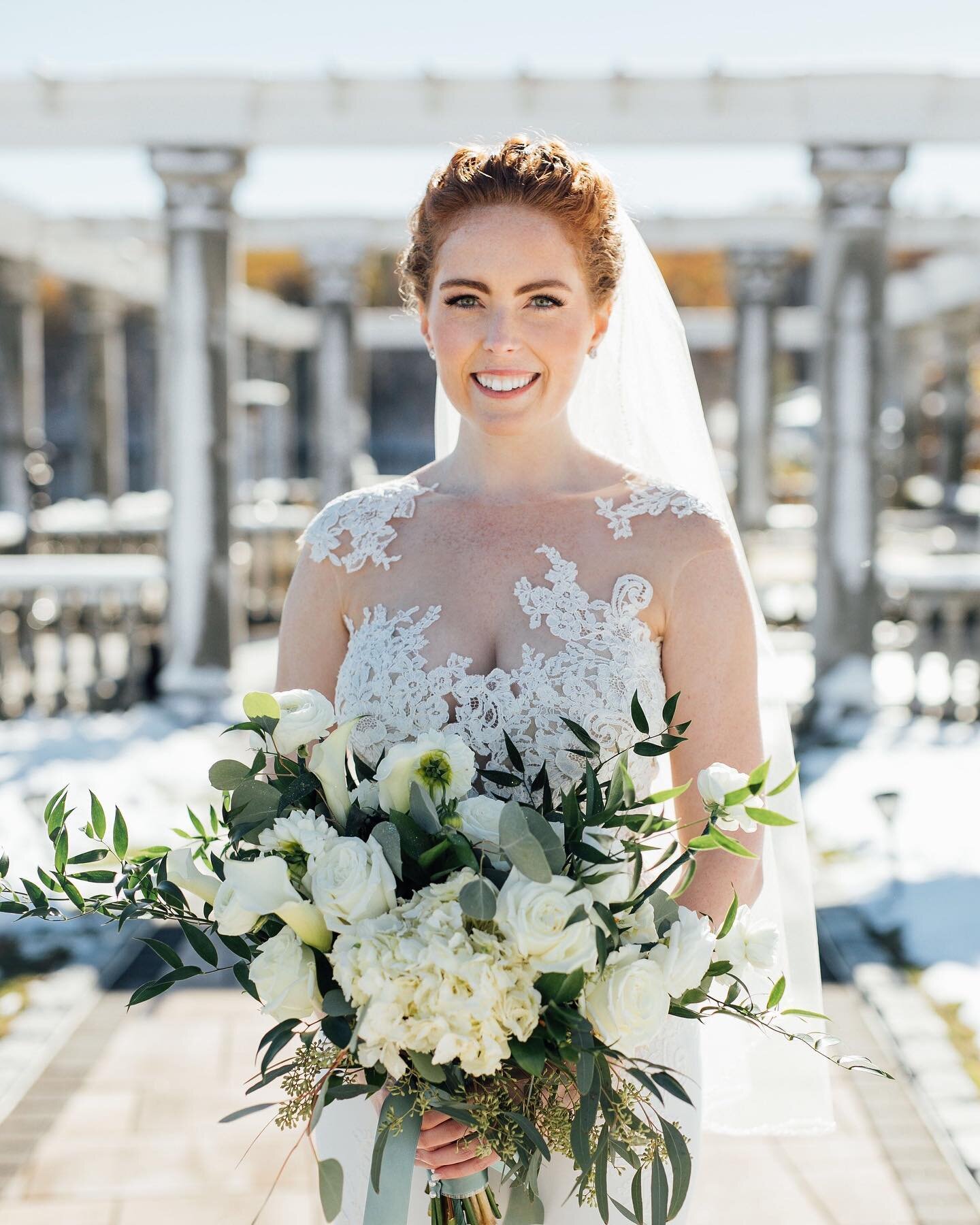 #bride #weddingday #hairandmakeup #naturalbeauty #natural curls