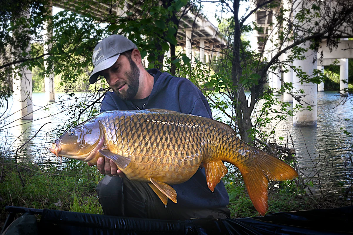 IMG_3430---25lb-9oz-edit-sm.jpg