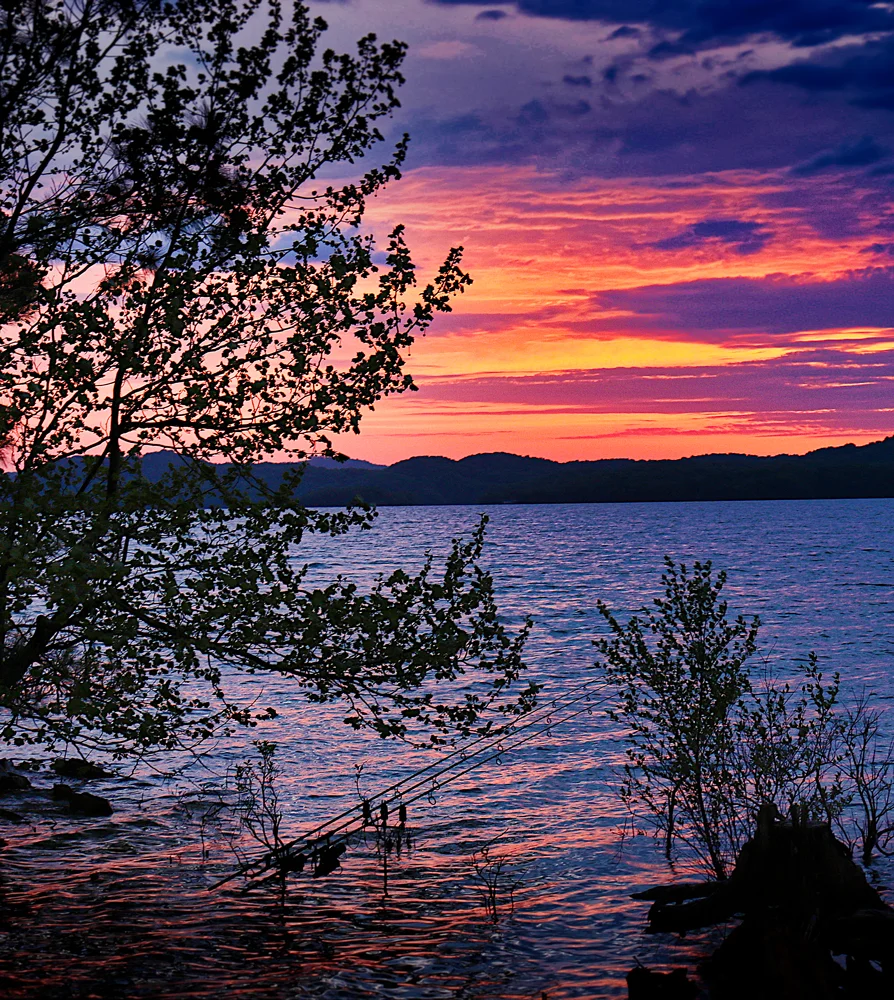 Dale-Hollow-sunset-sm.jpg