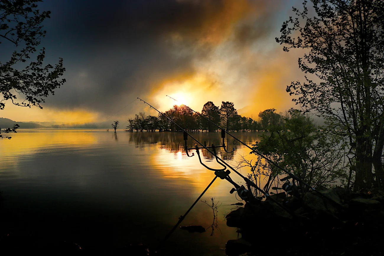 Dale-Hollow-sunrise-sm.jpg