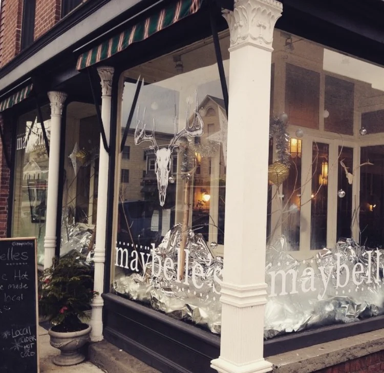Maybelles logo.png