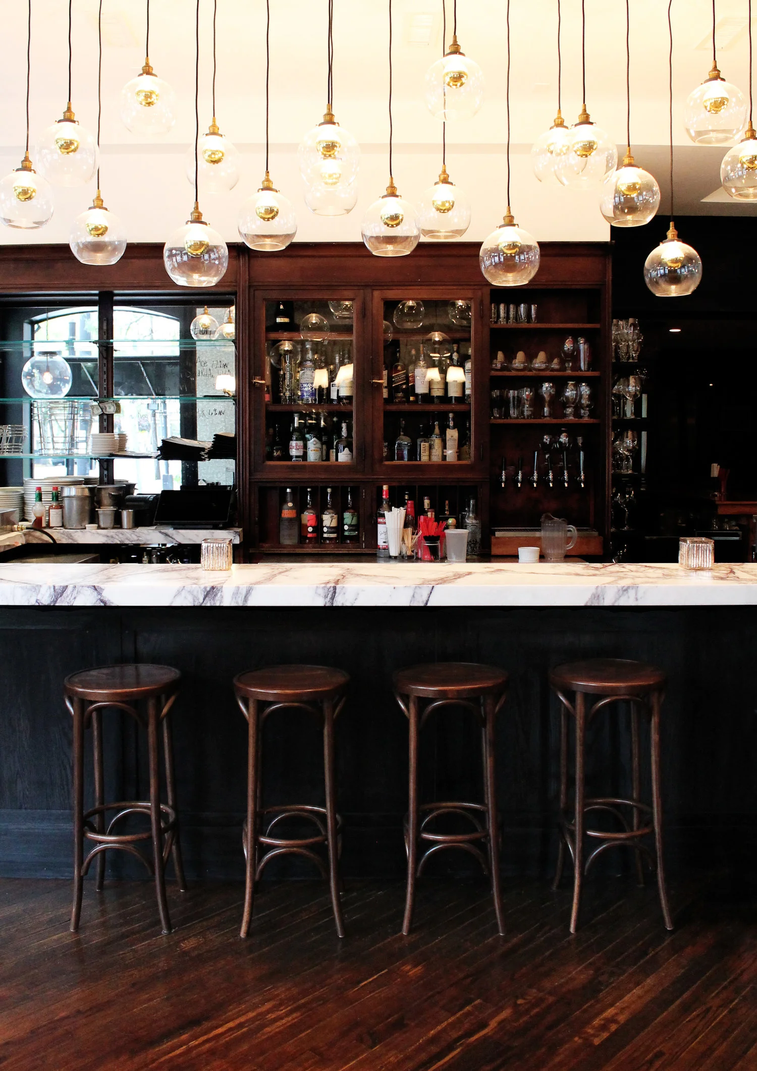 Le+Petit+Bistro+Bar.jpg
