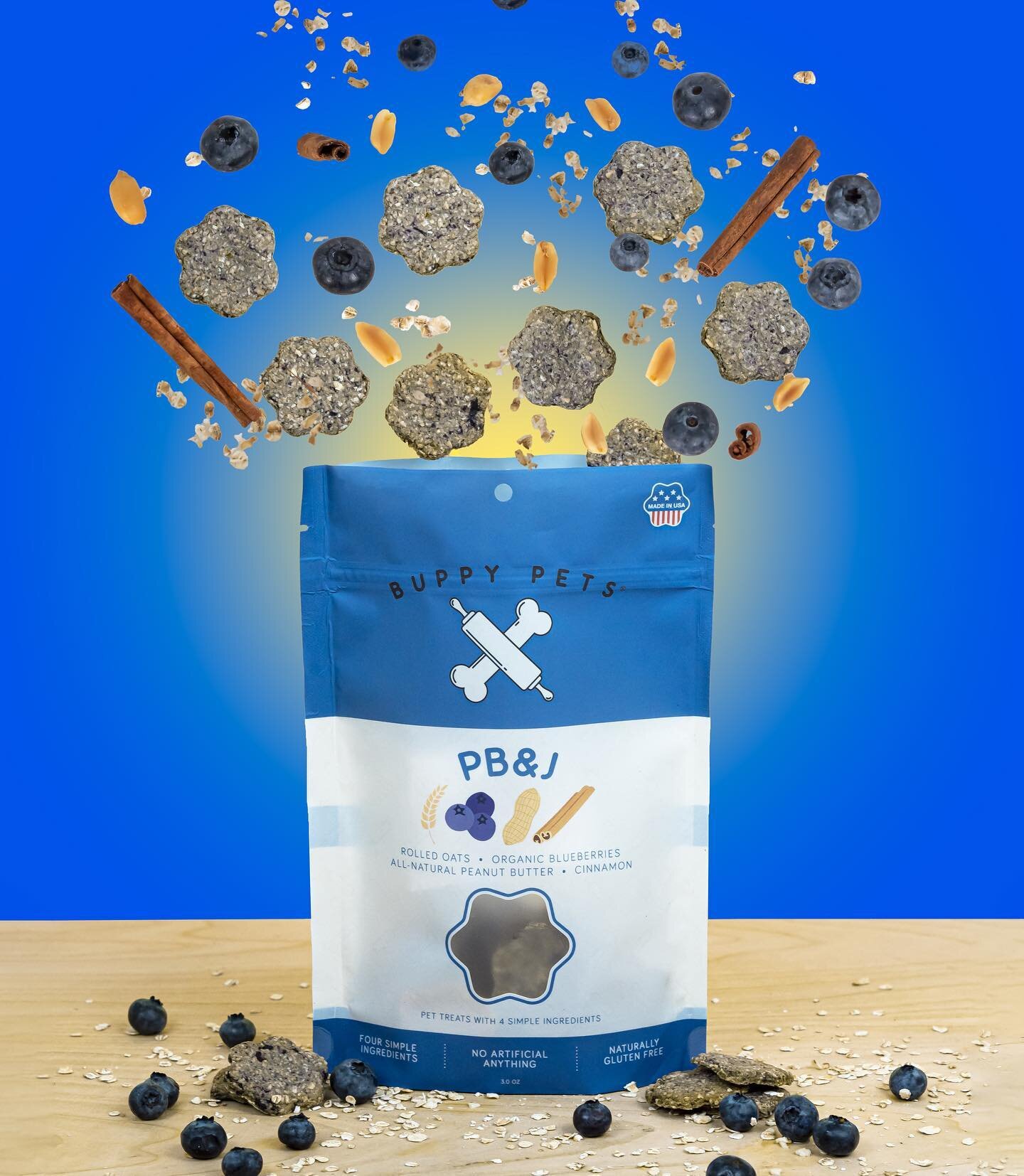 🫐Did you know?!🥜
We use flash-frozen organic blueberries in our PB&J as it allows the berries to be preserved right after harvesting, keeping all the yummy nutrients and juiciness protected before they get to us! It’s also what gives the