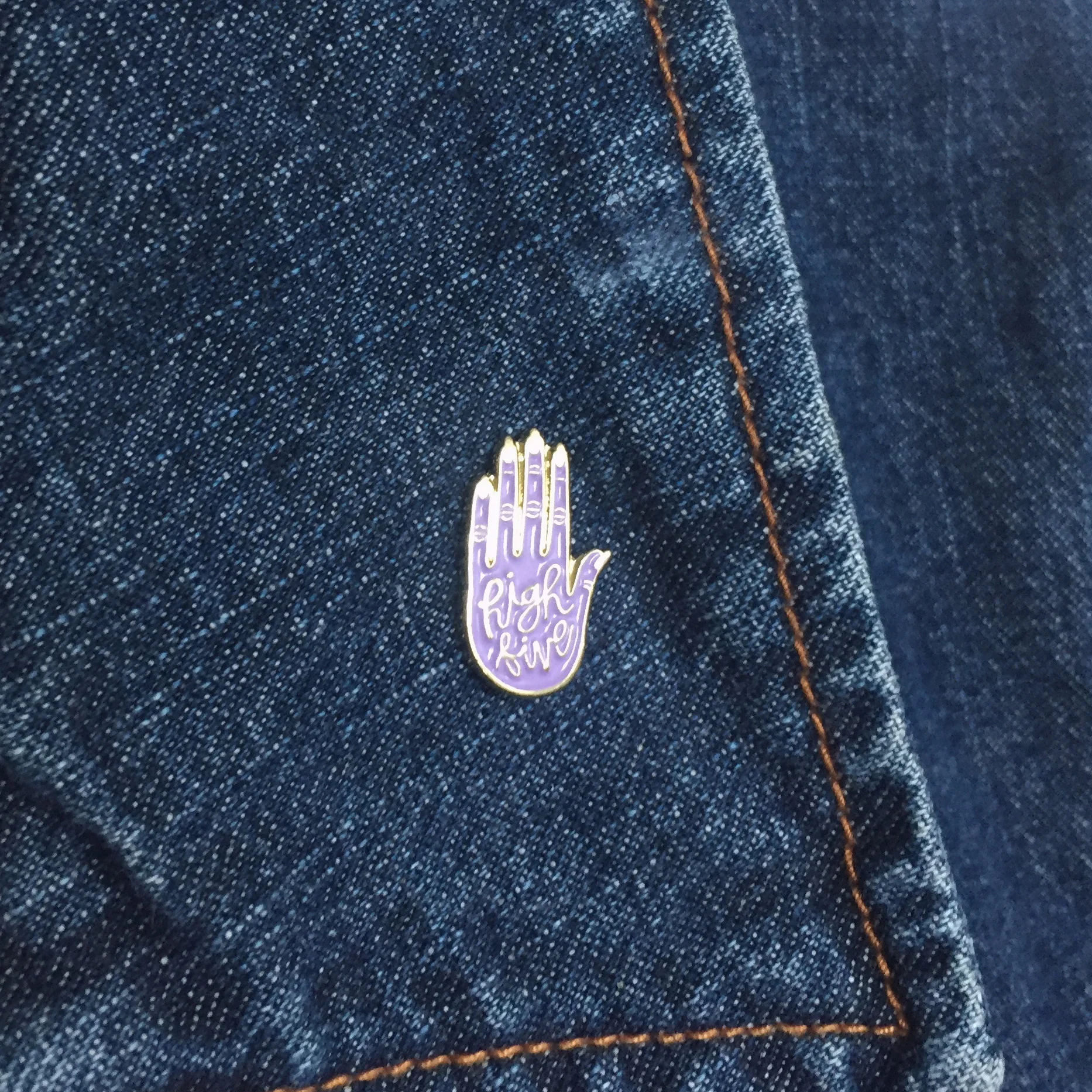 handpin.jpg