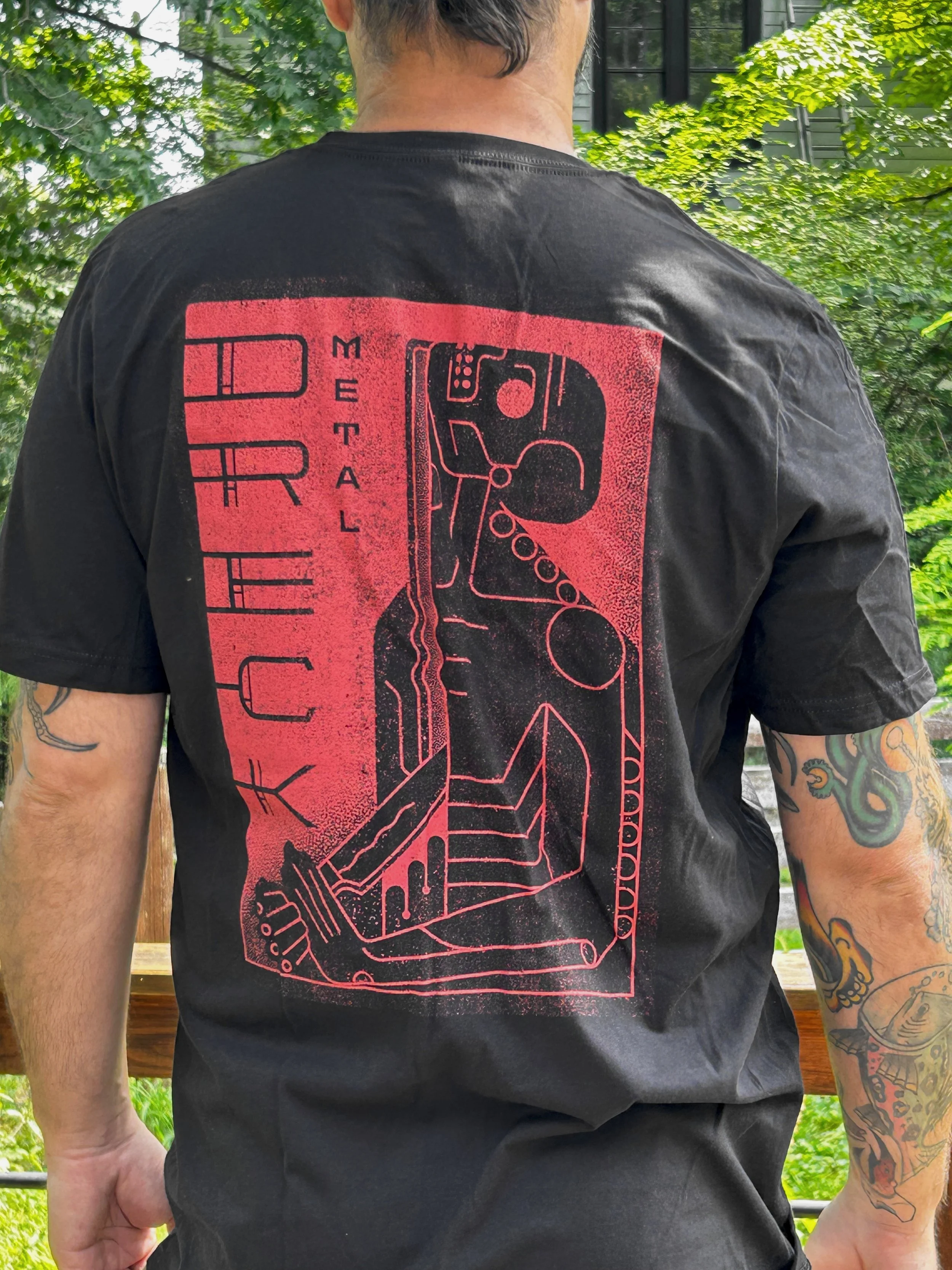 ShirtModelBack.jpeg