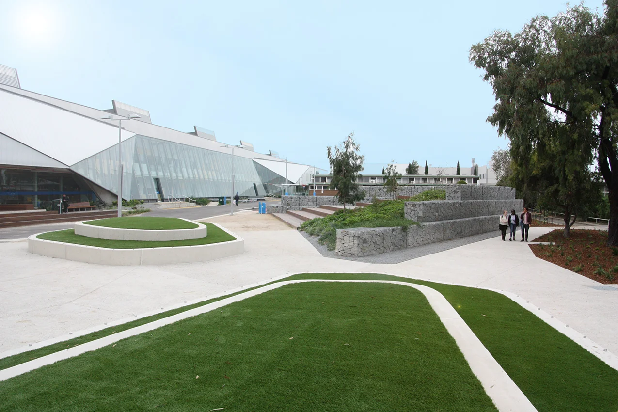  Victoria University Sunshine Campus 