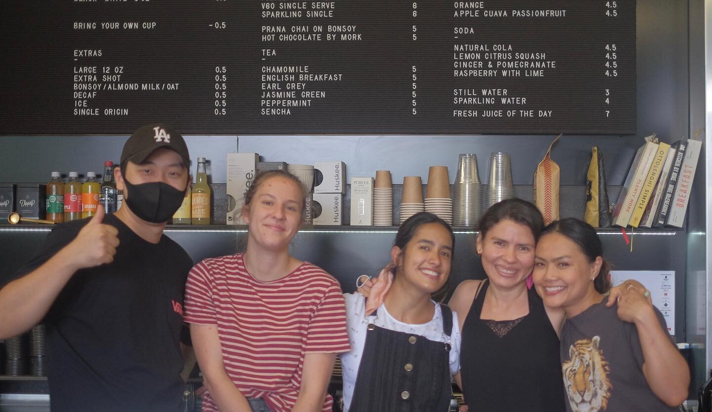 #girlspower of The Carpenter &hearts;️ from left to right - Terrina, Vanessa, Susie, Gina and Jessie.  And sadly today is our loveliest Gina&rsquo;s last day and she has decided to focus on her studies. Super grateful to have you on the team. We will