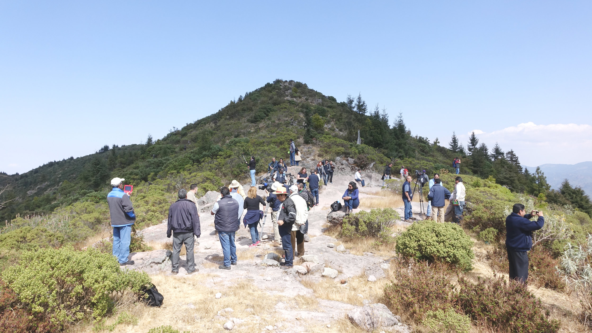 Journalists joined project leaders atop the Cero Pelon where the degradation is clearly visible