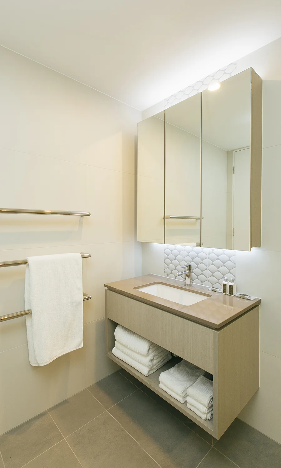 KHolmes_Apt2_45Lawson_16.jpg