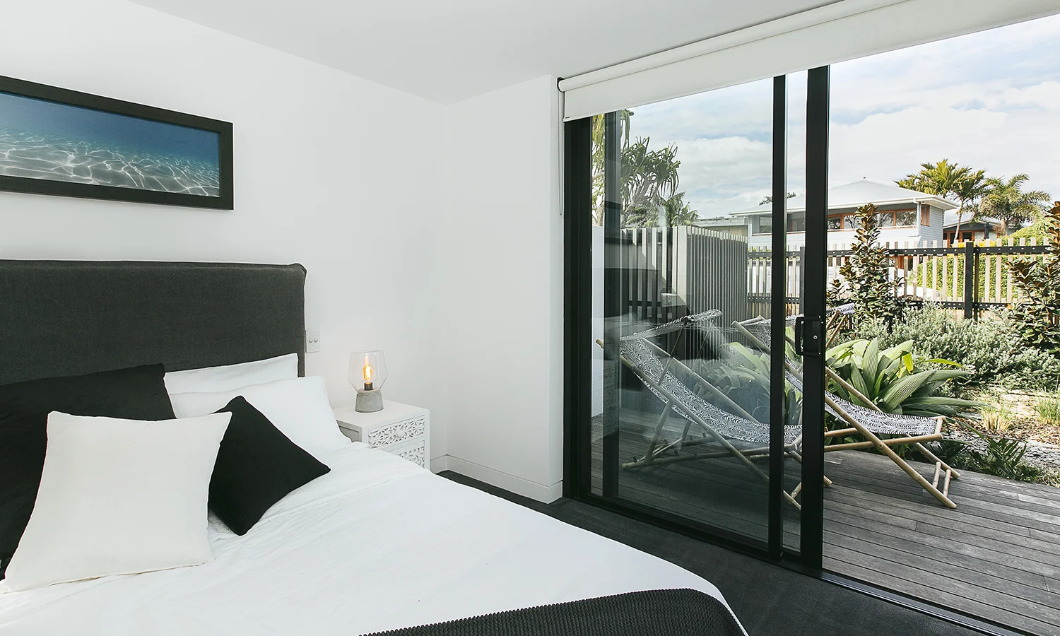  Apartment Four Fortyfive on Lawson, Byron Bay  Spacious three bedroom single level living Floorspace: 331 sqm Floor: Ground Aspect: North Views: Water, Beach Height above sea level: 7 mtr 