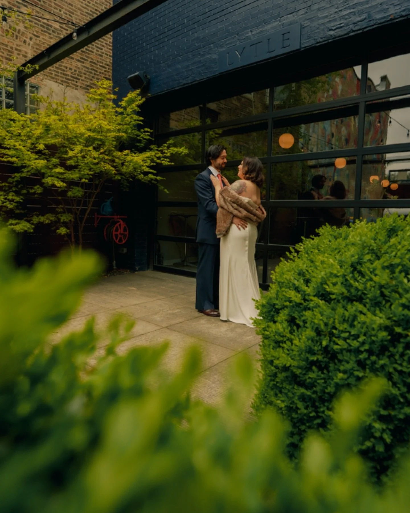 This could be u but u playin. Congrats @h.a.rios &amp; @lo.ren.v 🥂 Thank you for trusting me with your big day. ♡

.
.
.
.
.
.
.
#chicagoweddingphotographer #chicagoweddings #chicagoweddingphotography #chicagoweddingphotographers #chicagofilmphotogr