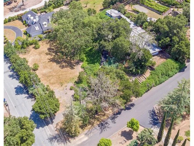 18340 Daves Ave, Monte Sereno 4 bed • 3 bath • 2,112 sqft