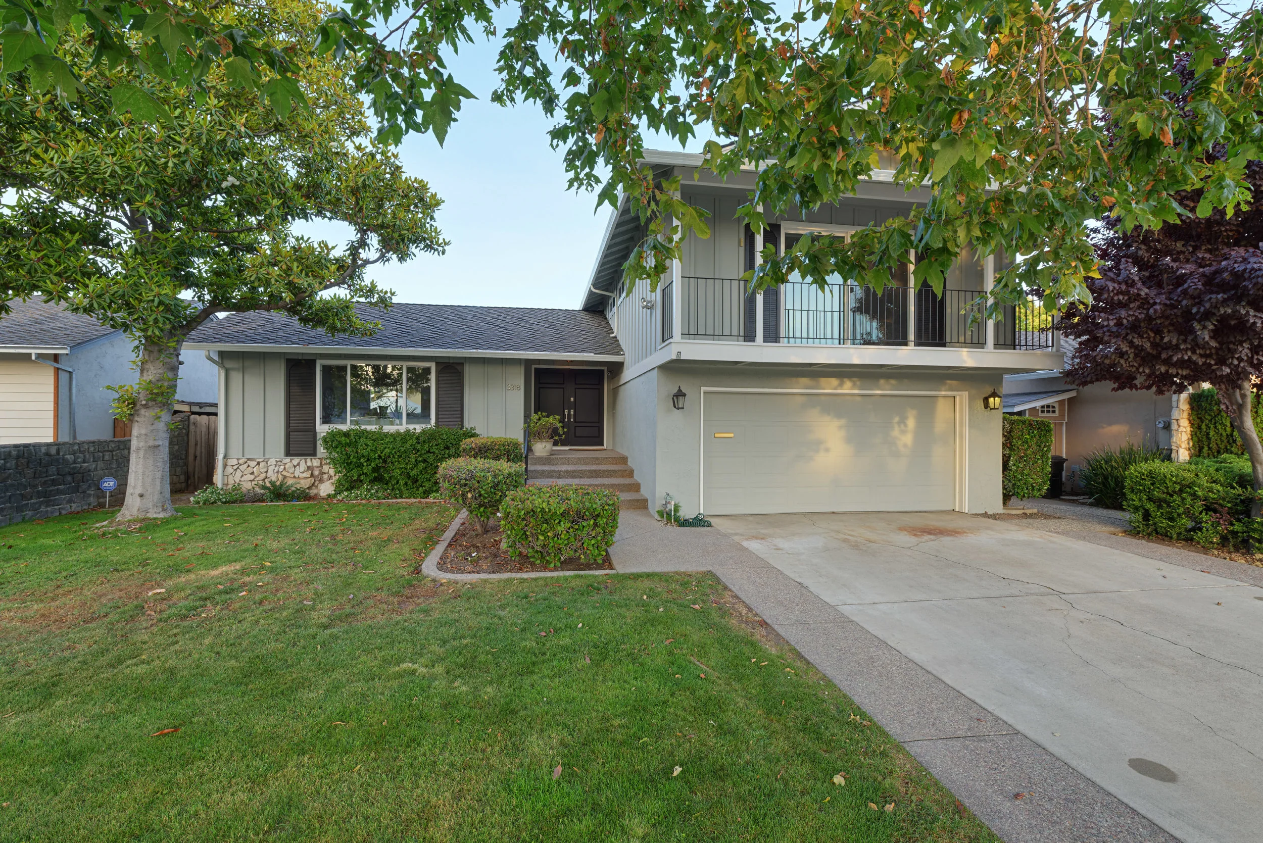 3318 Gardendale Dr, San Jose 3 bed • 2.5 bath • 1,967 sqft