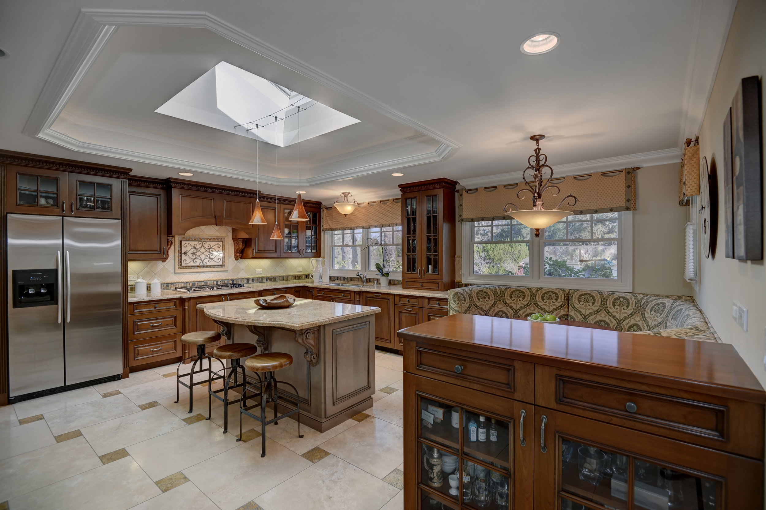 5_136 Va Santa Maria Los Gatos-print-005-1-Entry to Kitchen-3672x2447-300dpi.jpg