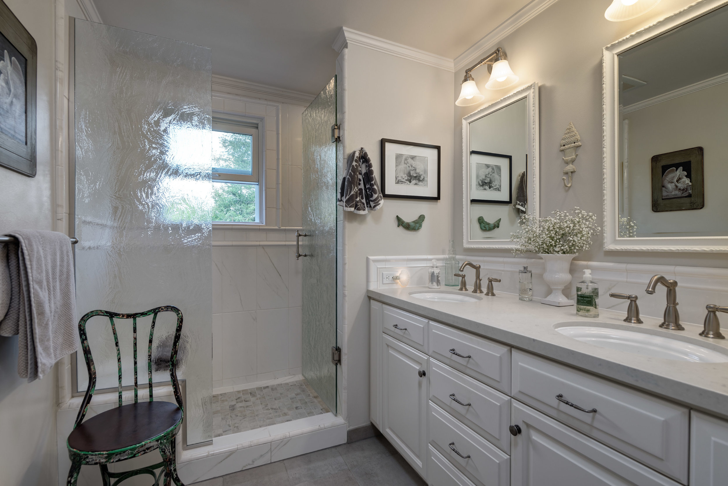 17. Master bath1.jpg