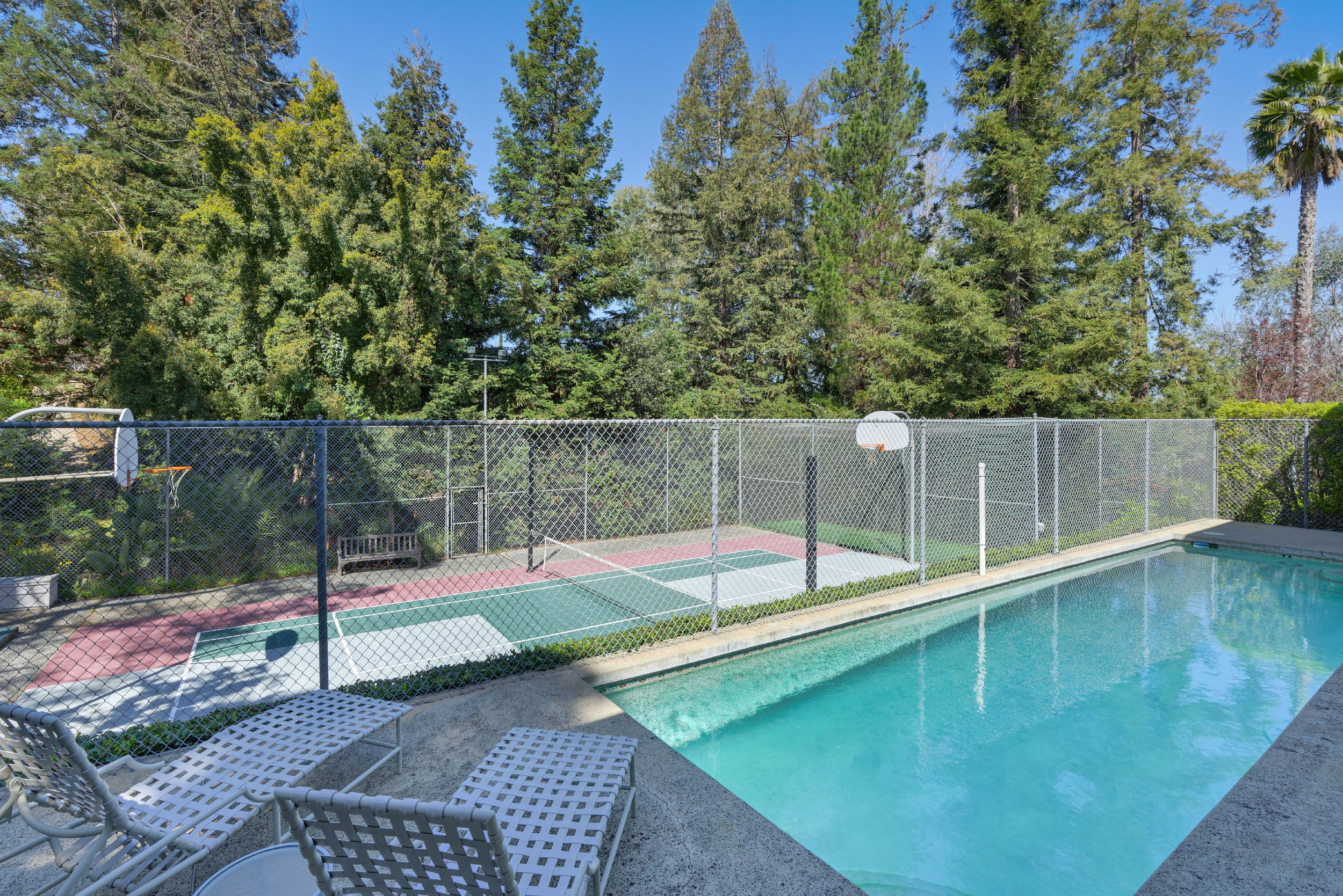 32_Back_View from pool down to court.jpg