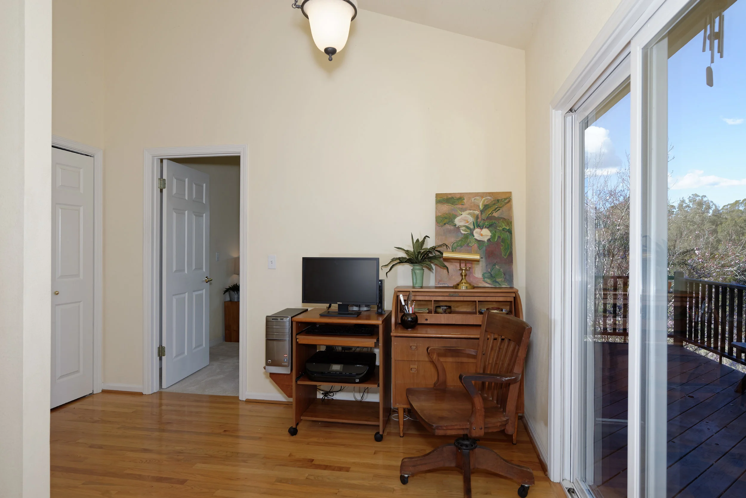 Office_706 Carpenteria R_Ducky Grabill Real Estate.jpg