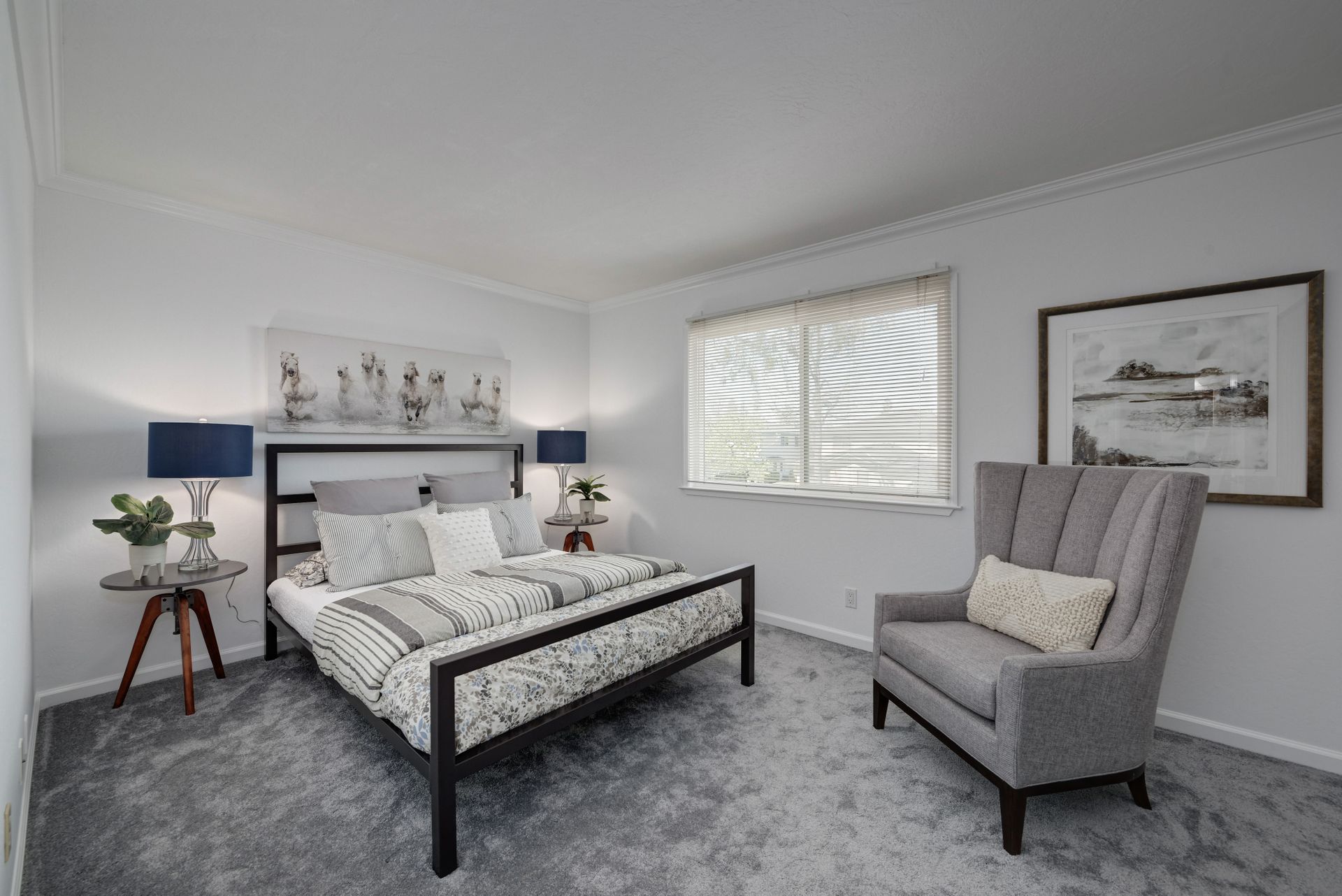 12_Master Bedroom.jpg