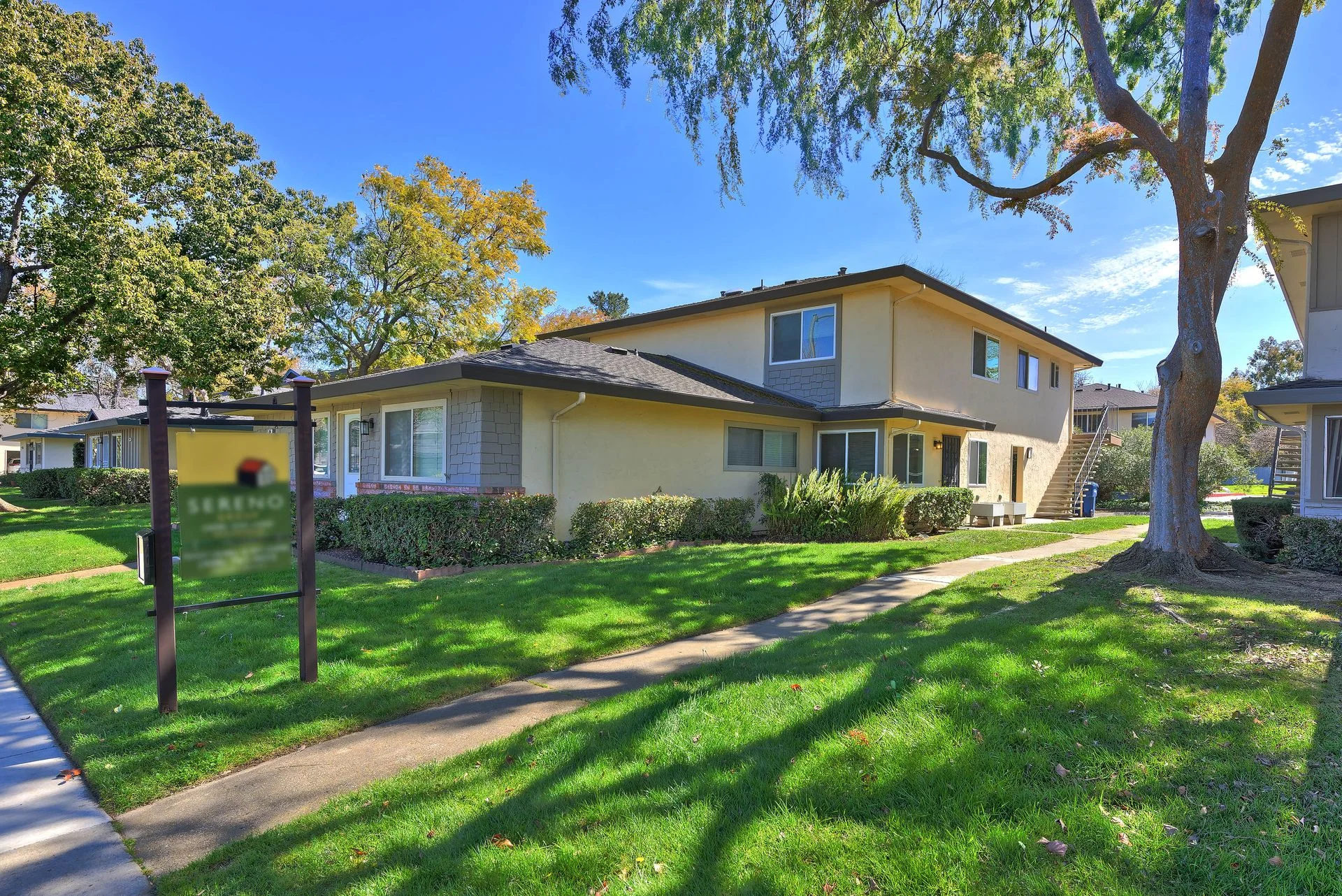 236 Watson Dr #2, Campbell 2 bedrooms • 1 bath • 903 sq ft • 449 sq ft lot
