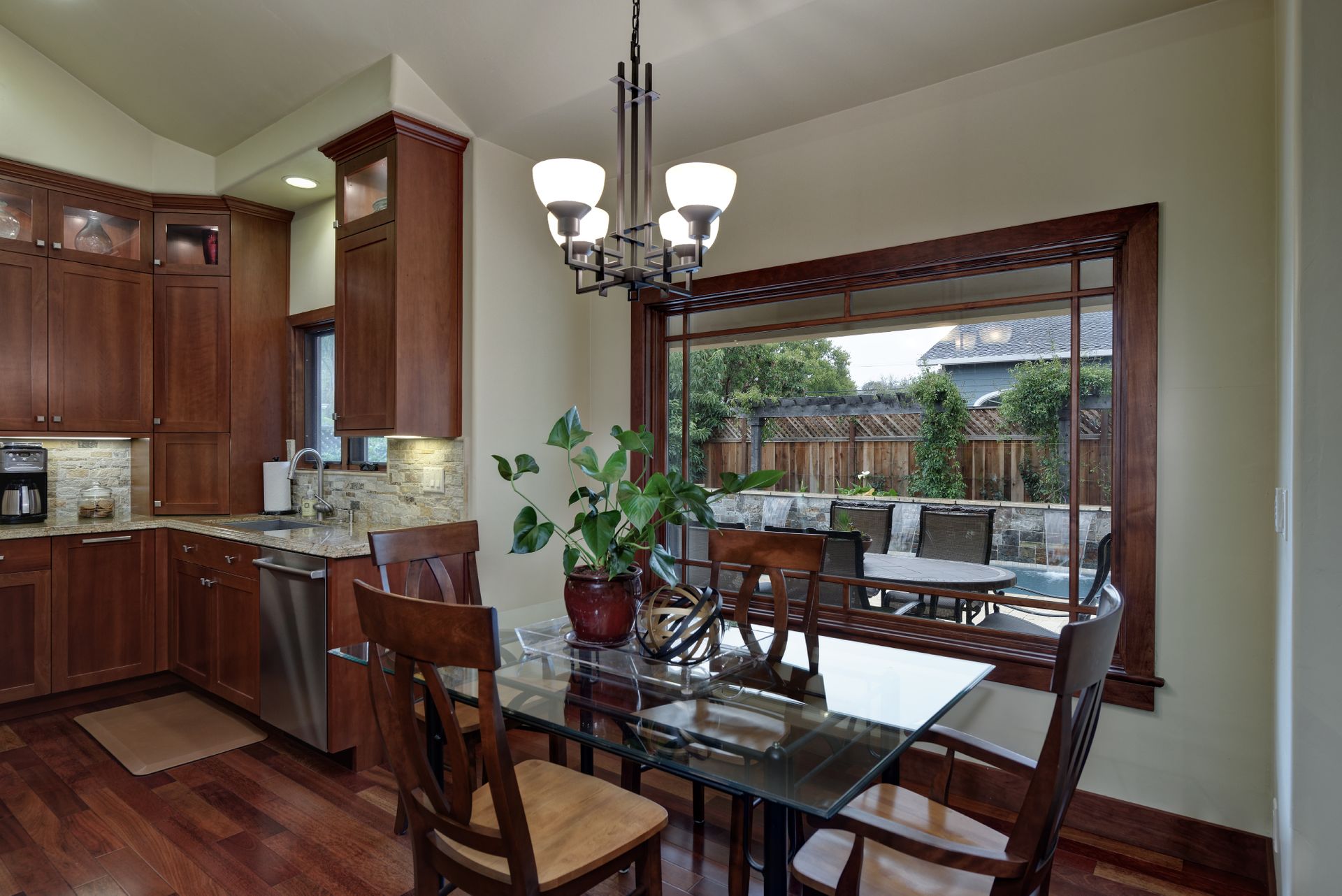 12_Breakfast Nook.jpg