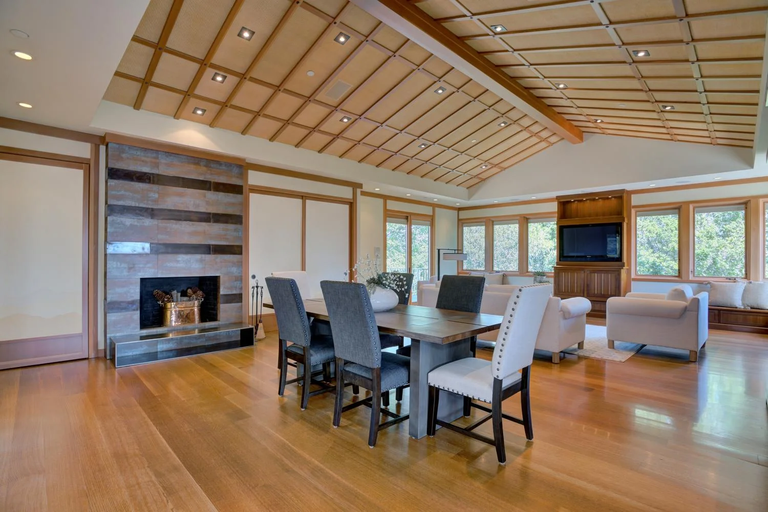 573 More Ave Los Gatos CA-large-008-6-Dining Area and Famly Room-1500x1000-72dpi.jpg