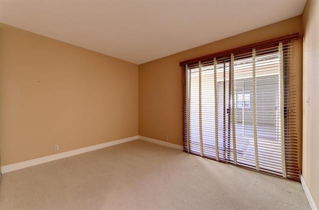 bedroom2.jpeg