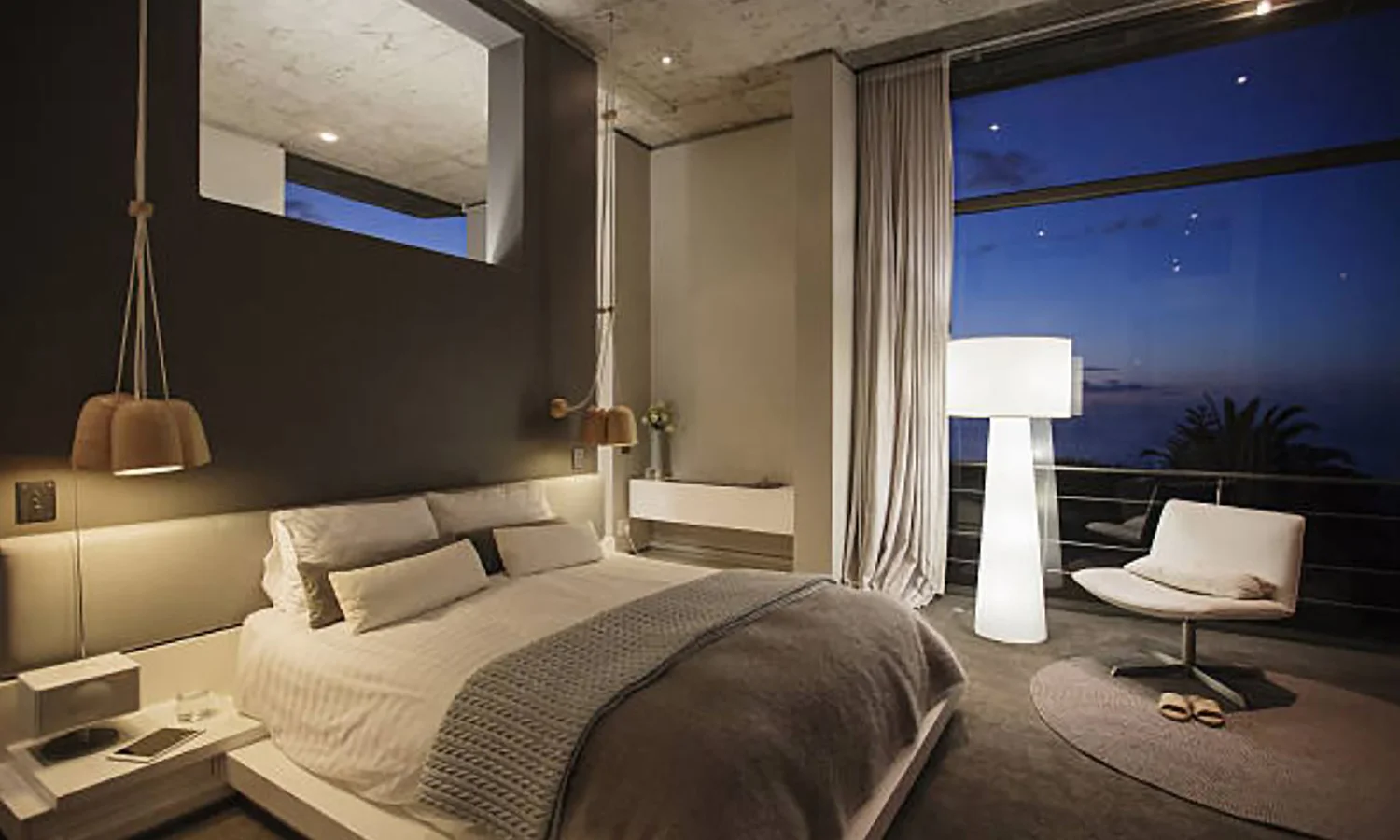 Bedroom 1.JPG