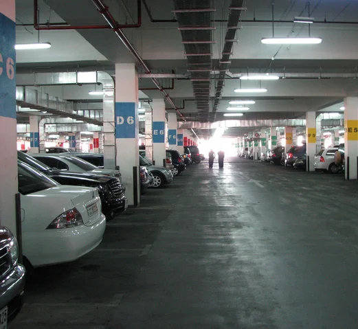car-park-ibn-battuta-mall.jpg