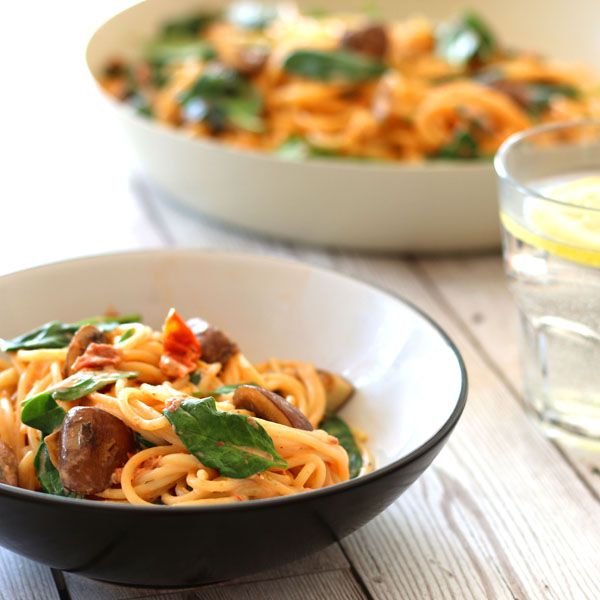 creamy-sundried-tomato-spaghetti-recipe-tiny-budget-cooking.jpg