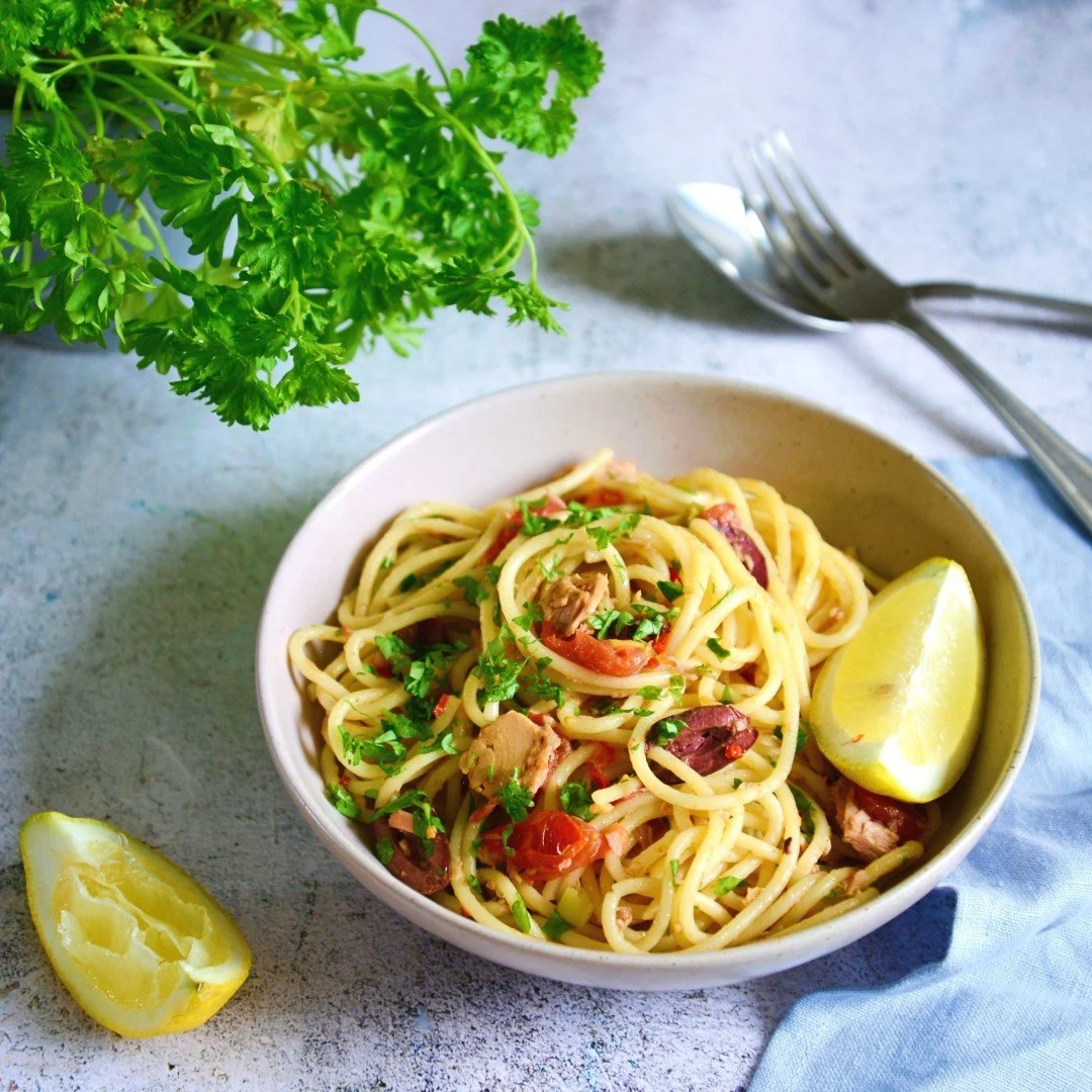 Low FODMAP Mediterranean Tuna Pasta Recipe: Dietitian Approved