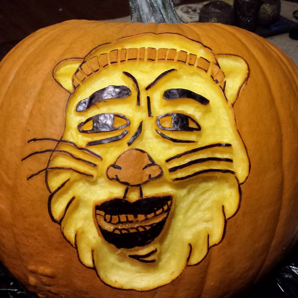 smash-and-grab-pumpkin-by-euphoric-leper.jpg