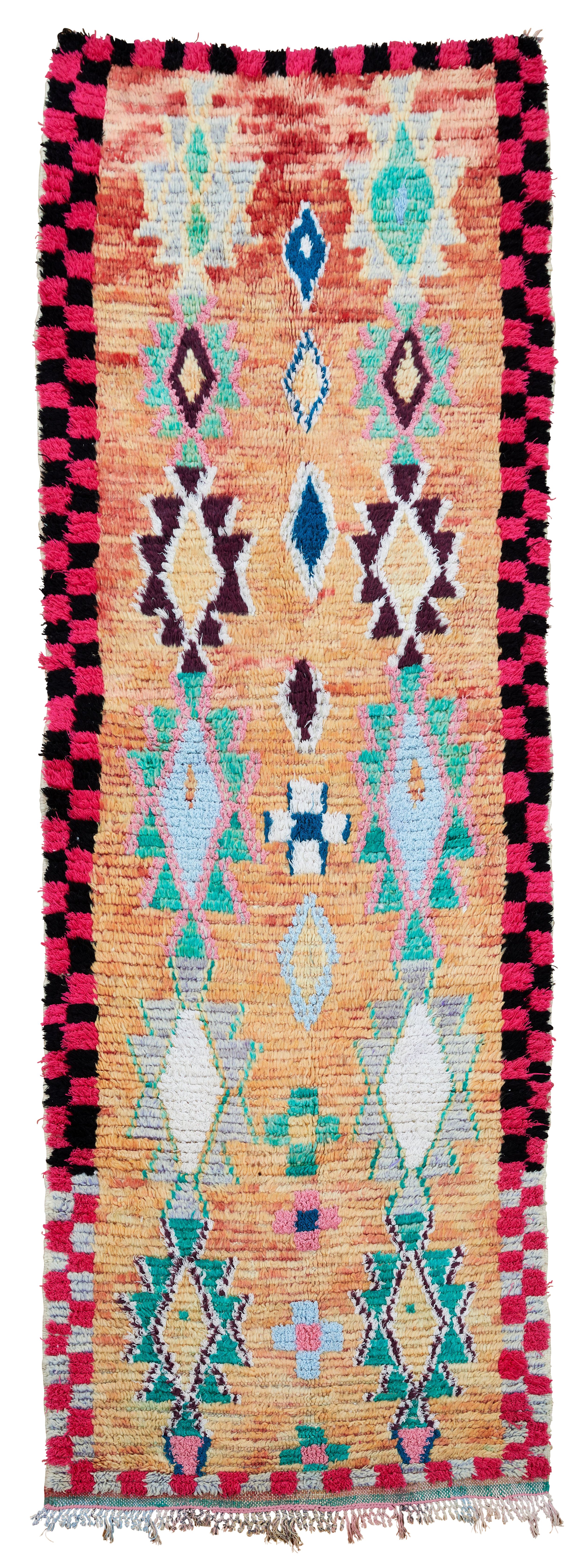 Boujad Molawan, Medium