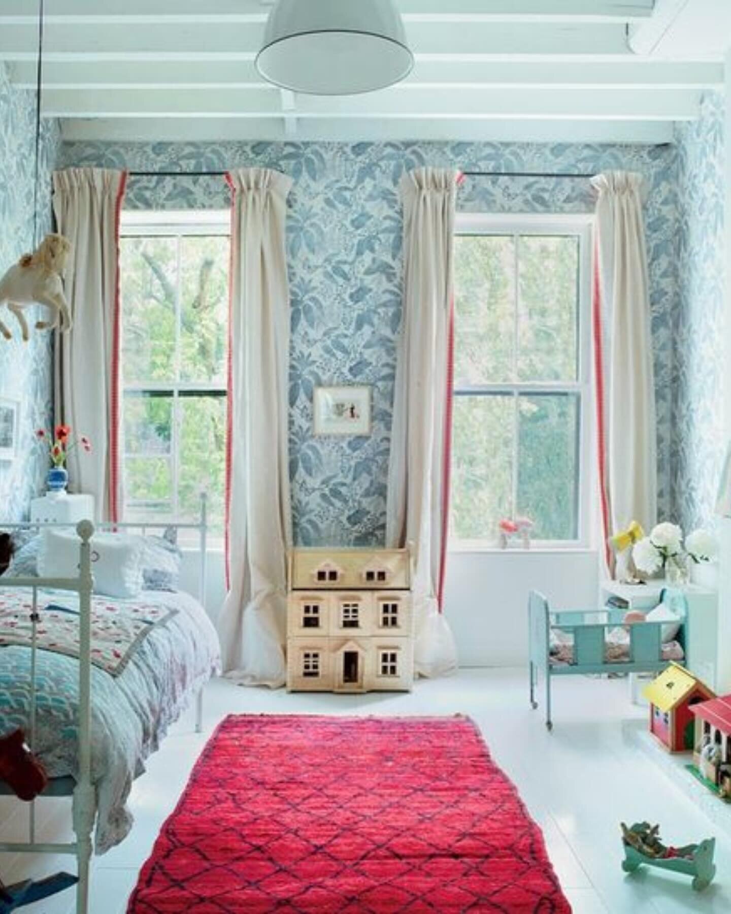 Get the look... &hearts;️ 

What makes this pretty, baby blue room stand out? The unexpected red, wool rug! &diams;️
It warms up the space instantly and adds something a little bit different to a girls bedroom, making it feel more grown up. 

We have