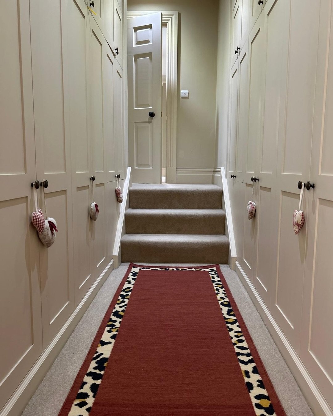 We love seeing how our rugs are styled by professionals and design enthusiasts alike! 

Swipe through for a selection of photos from happy customers with their new rugs. ❤️ 🐆🤳

The Everyday Collection by @tateandarby x @blackshorestyle is available