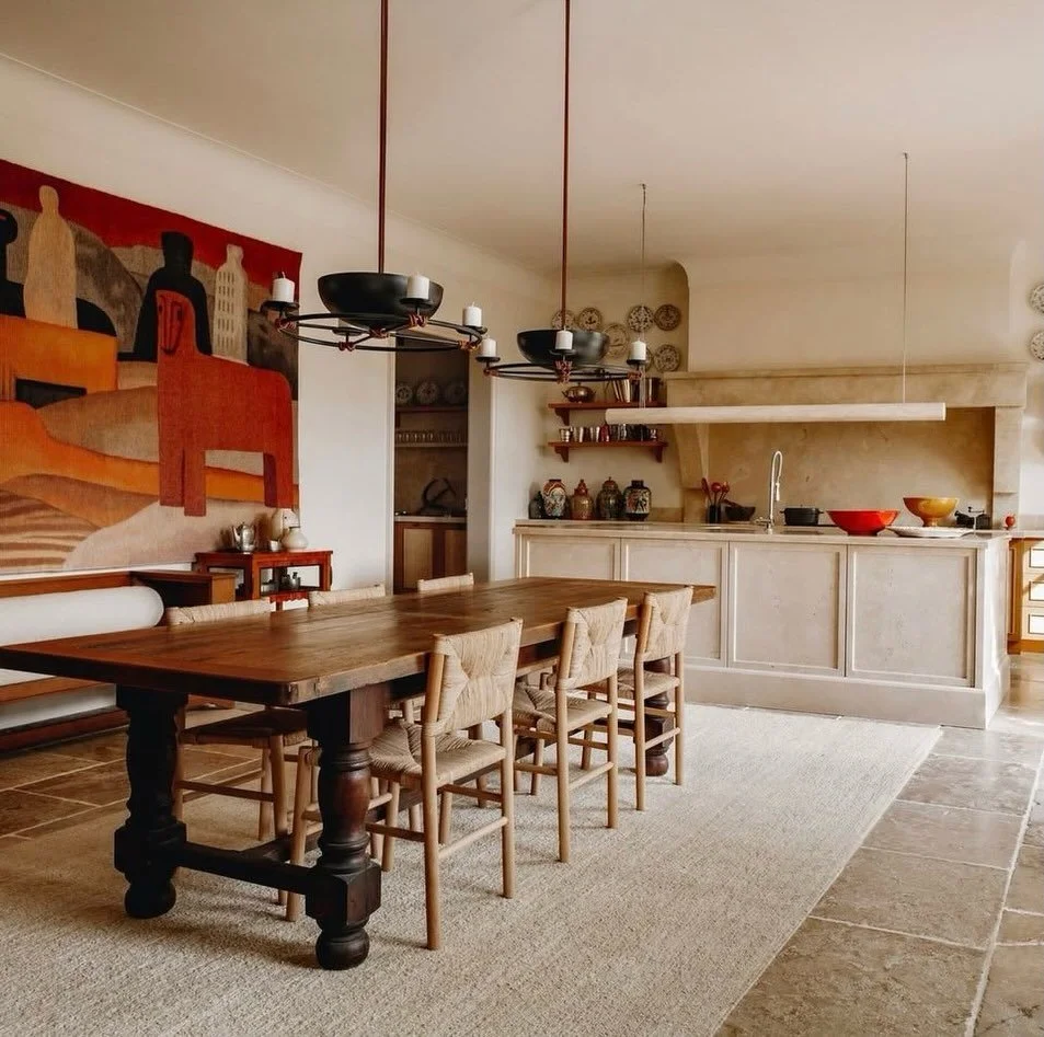 Yesterday we put a lovely thick Beni Ourain rug under a client&rsquo;s kitchen table - it looked so unbelievably decadent, so I have found myself down a warren hole of kitchen rugs- here are some of my faves. ❤️ 

#rugs #kitcheninspiration