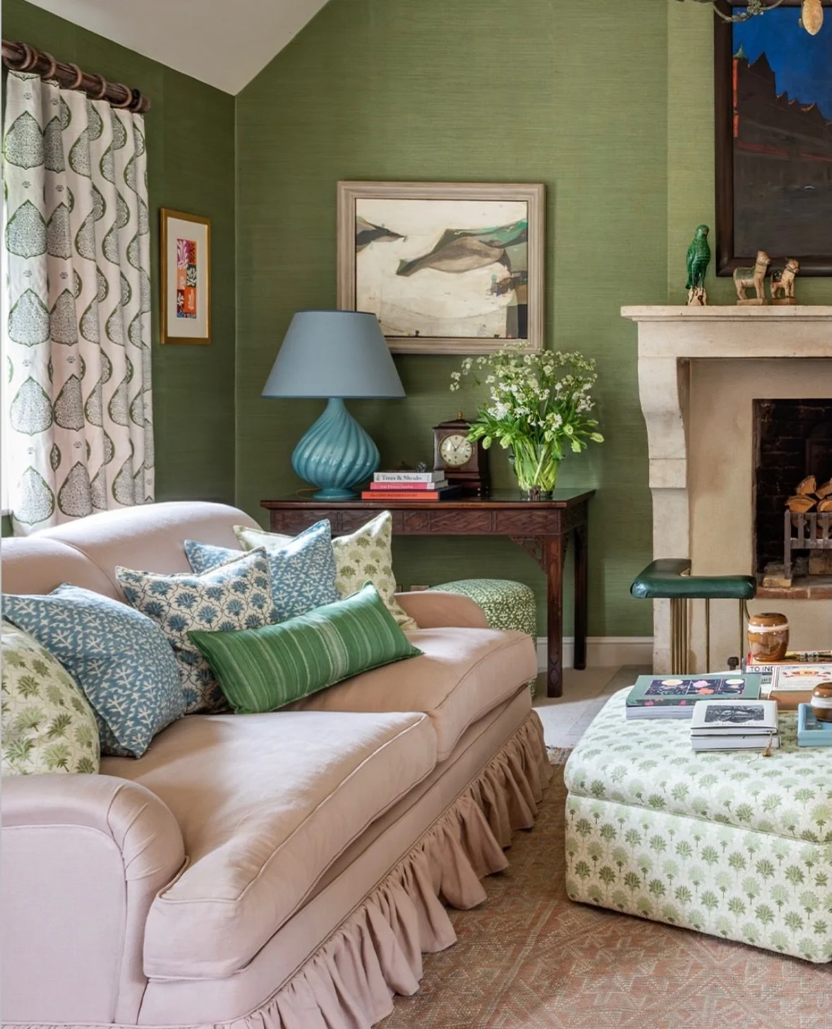 A different side to your rug...

Turned over for a softer, calmer look, this Moroccan weave brings a quieter rhythm to the sitting room &mdash; perfect for spring days and lighter living.

Lots of our Moroccan rugs are reversible. Explore similar sty