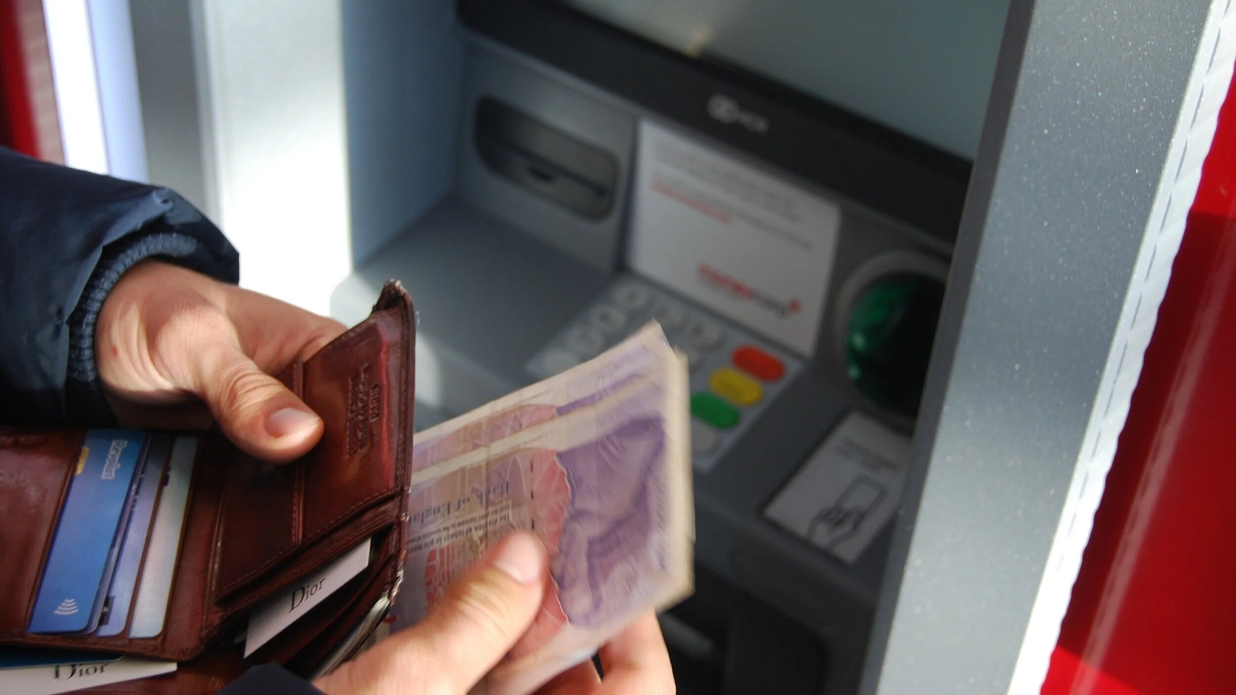 How Social Media is used to Further Financial Crime - Part 1