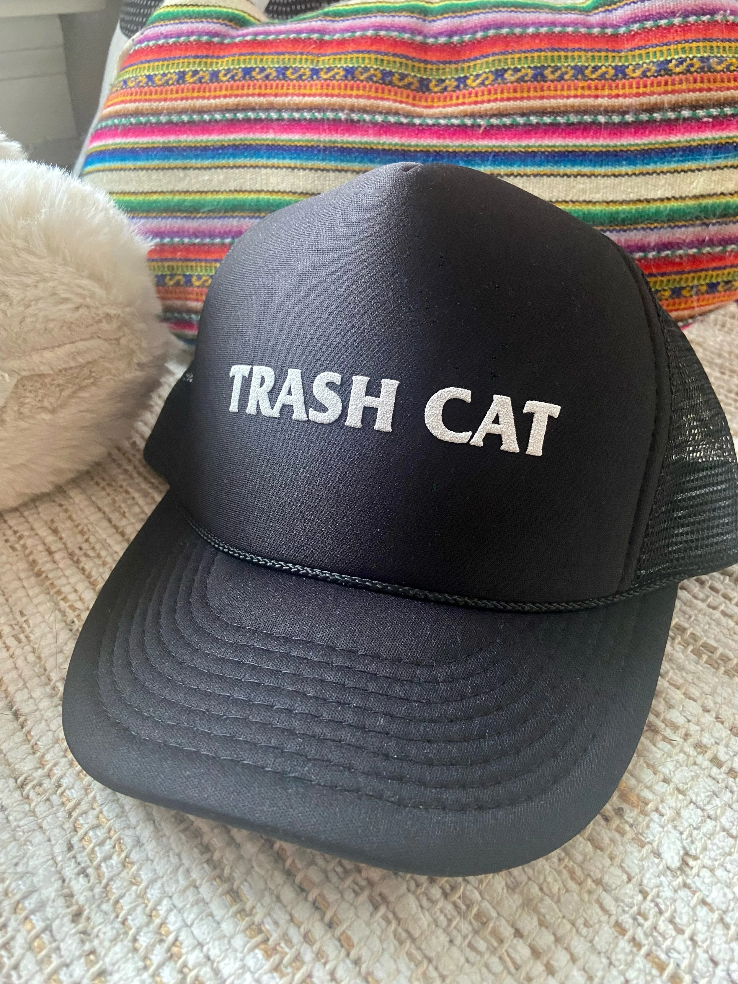 New 5 panels just popped up in the shop! Printed with puffy ink because all of our trash cats are now living comfy, fluffy fabulous lives 🐾
.
.
.
#cathat #baseballcap #puffyink #cats #screenprinting