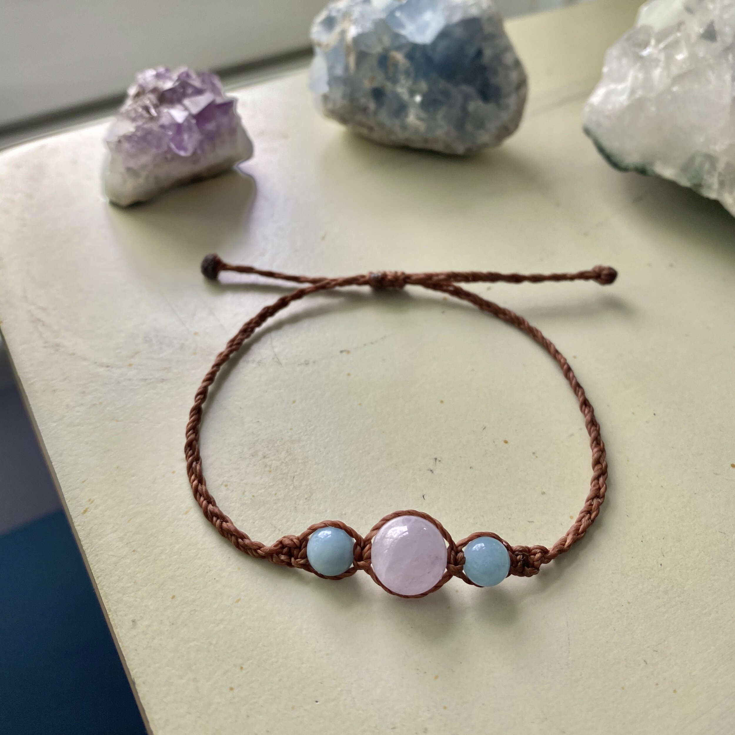 5CE0A5B4-5C60-4B69-B4FB-C94096588F98