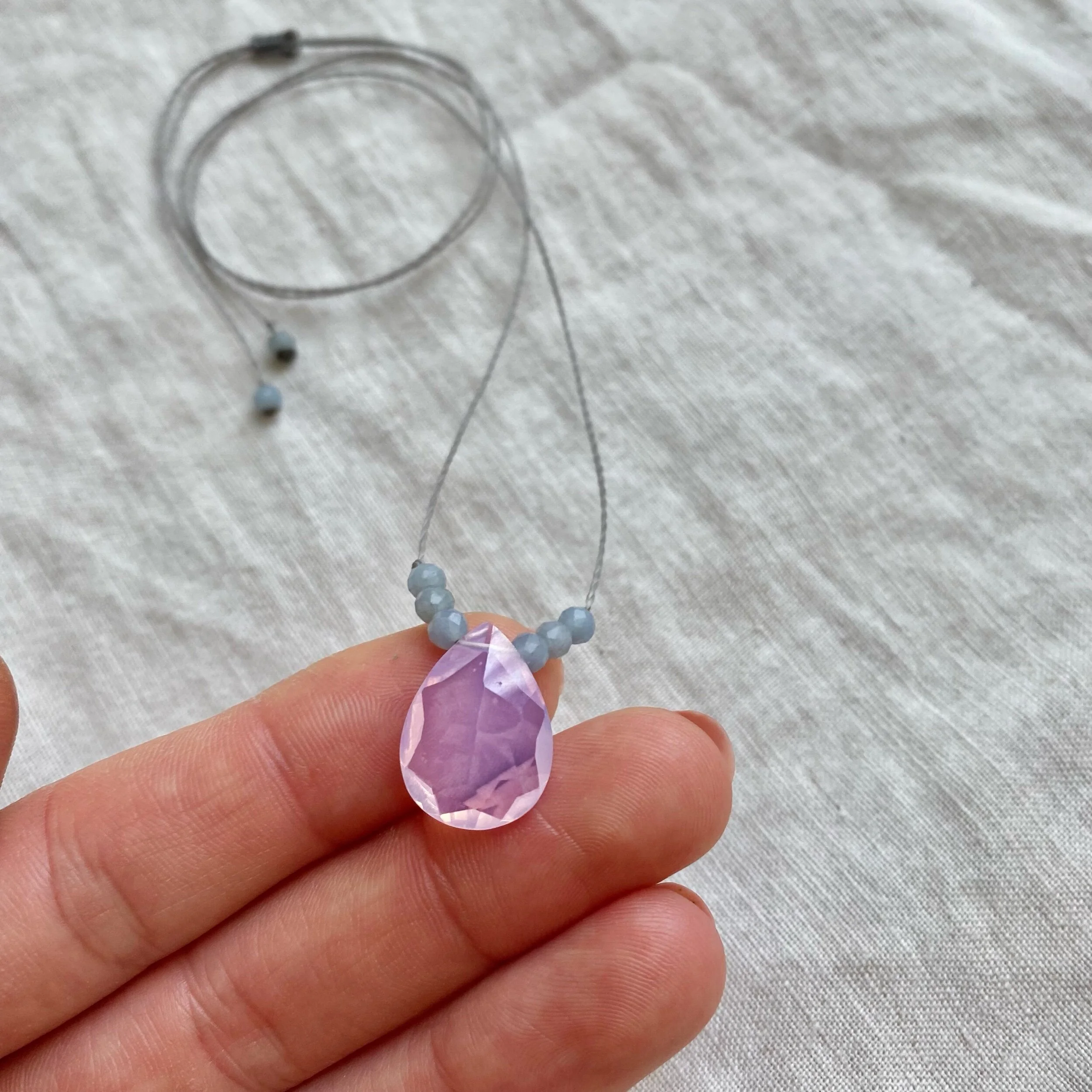 6380B78C-C35A-4A25-92F6-58E12B38C74B