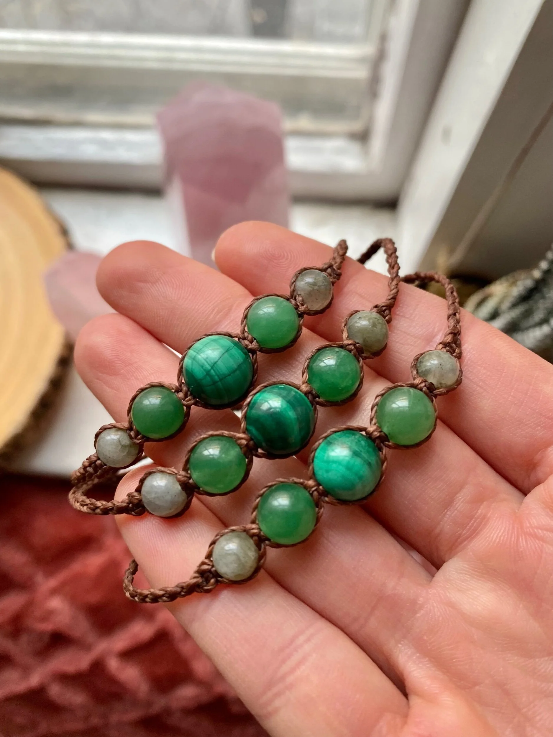 B9505DEF-AC84-42B4-80EE-5F5DAD8DD3AC