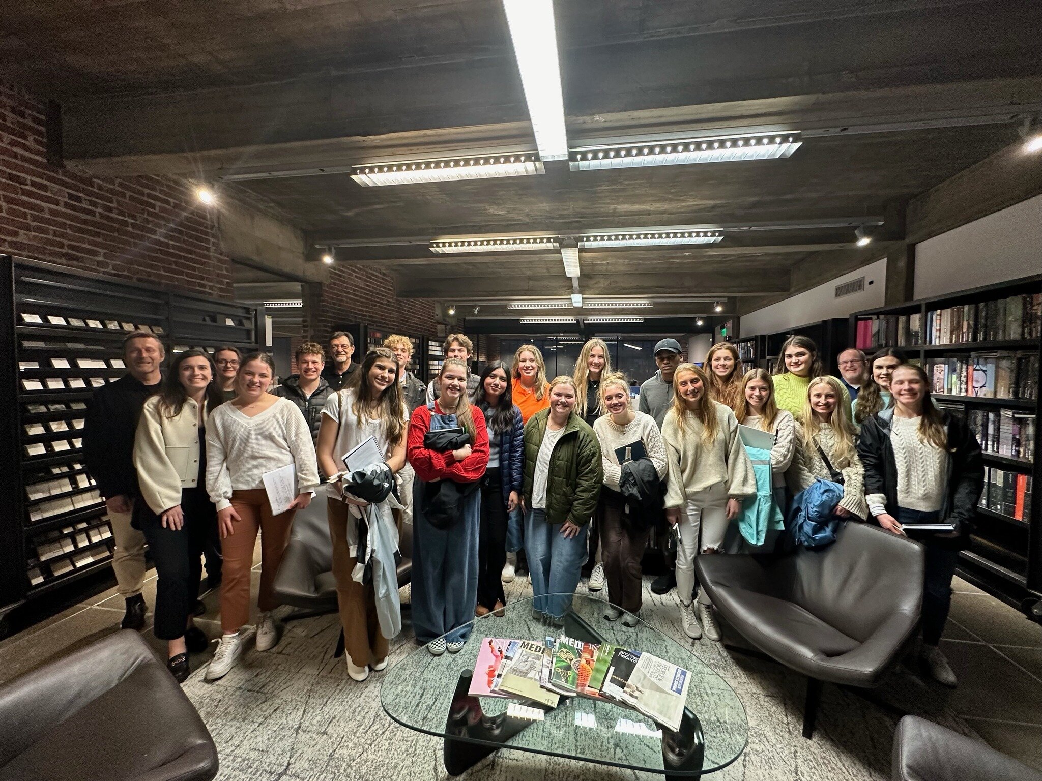 We had a blast hosting the talented @samfordu architecture and design students! A huge thank you to @jimgriffo for coordinating such a fun visit. 

#architecture #interiordesign #samford #samforduniversity #architect #birmingham #williamsblackstock #