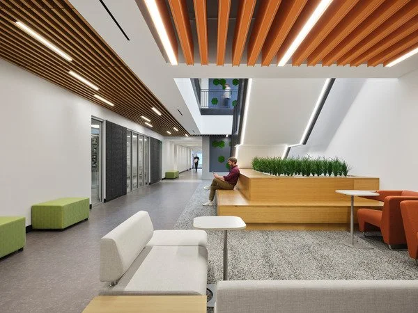 AUM - Staircase bottom.jpg