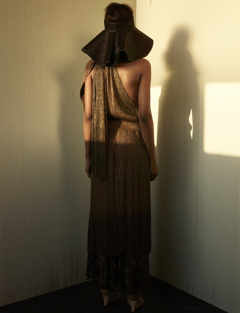 c4ba8fb07cfeae7f-NeverUnderdressed9172_f1shape.jpg