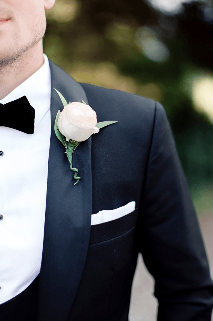 Blog Niamh_Smith_Irish_Wedding_Gallery_Gloster_House_P52.png