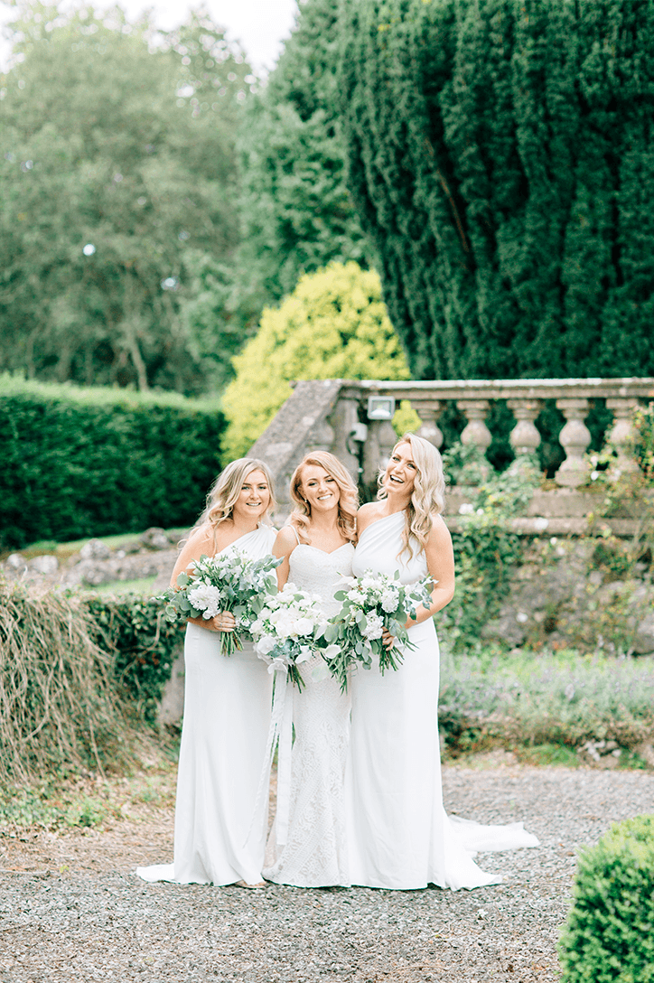Blog Niamh_Smith_Irish_Wedding_Gallery_Gloster_House_P72.png