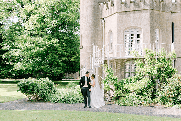 Blog Niamh_Smith_Irish_Wedding_luttrellstown_castle_H14.png