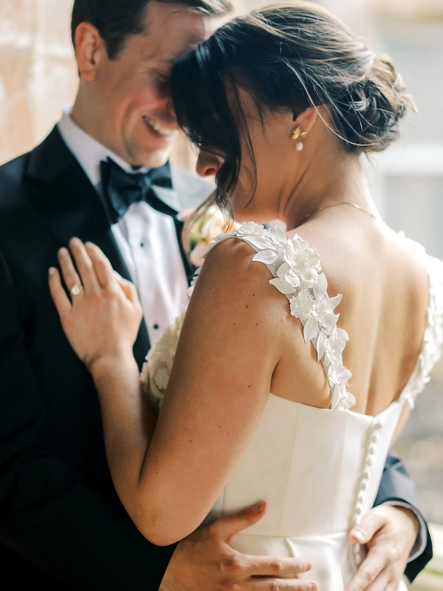 Kellie and Dylan were truely smitten with each other. Everyone from their families to the bridal party were so unbelievable kind, trusting and looked after me so incredible well. Thank you for being so wonderful to work with. Their photos were their 