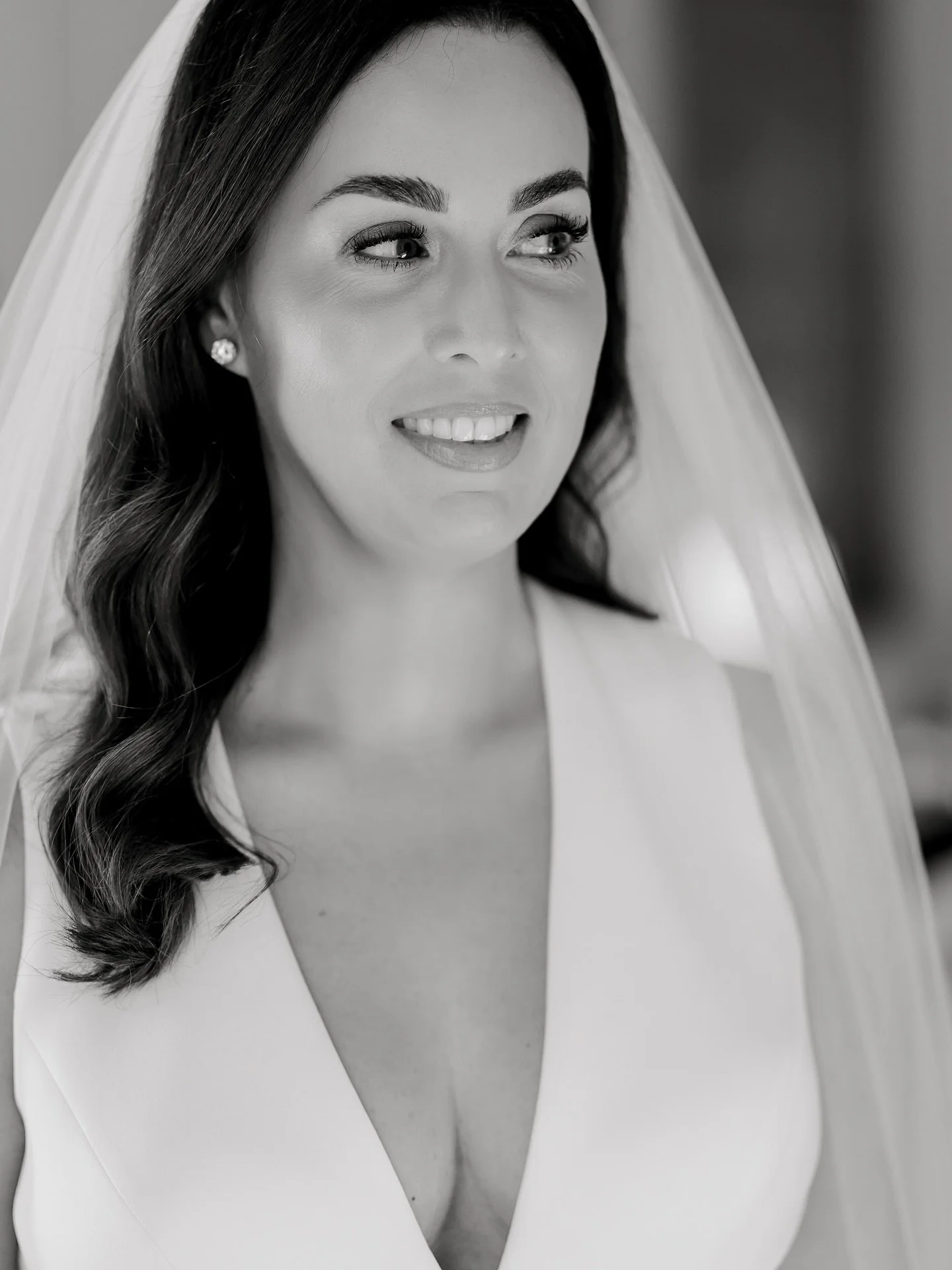 Gorgeous Niamh. The loveliest bride &hellip;. Glam on the day 
@ruth.cassidymakeup @junebughair