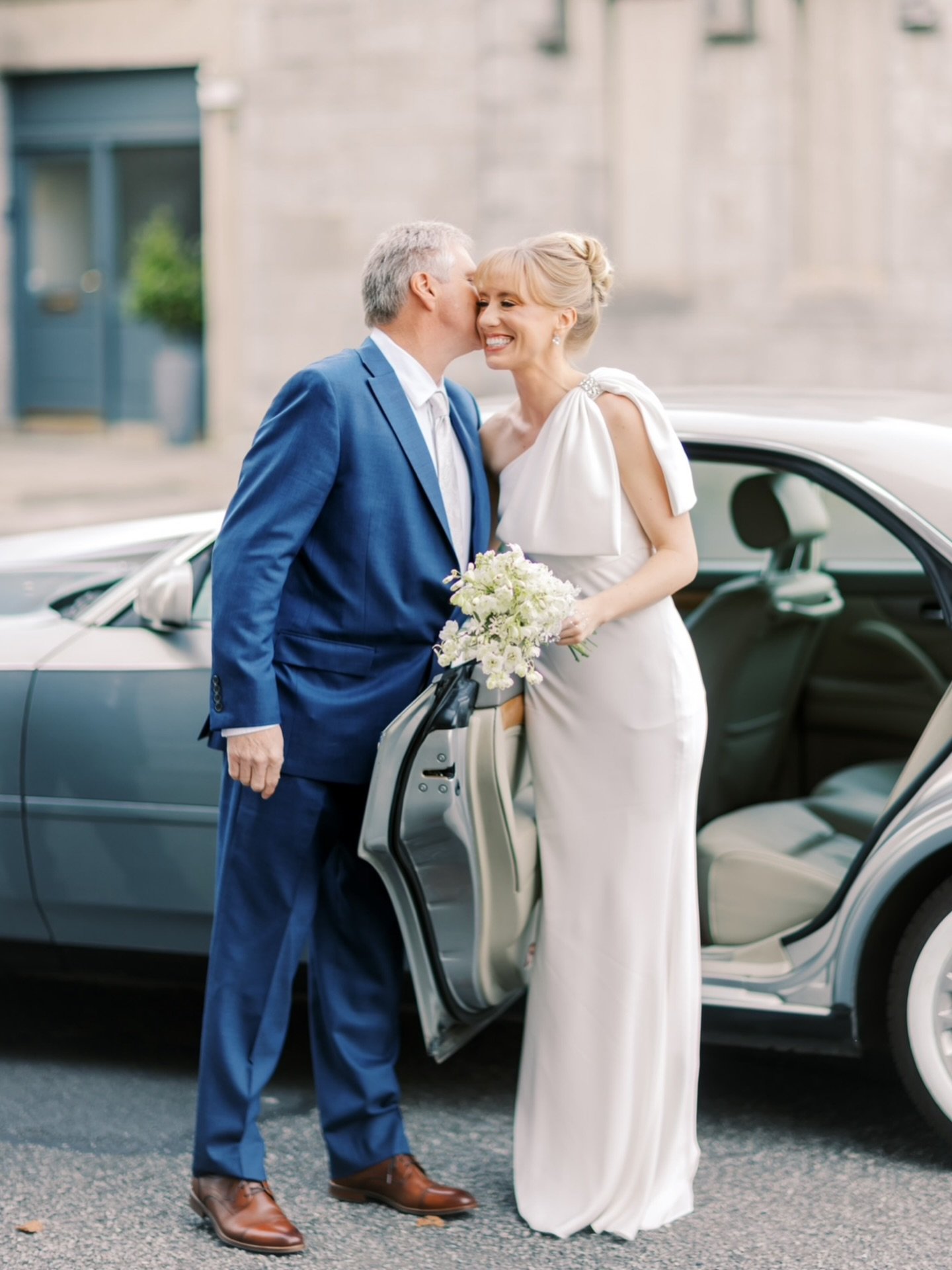 A quiet moment before &lsquo;I do, when dad walks his daughter to the altar
.

.

 #mountjulietestate #mountjulietphotographer I&rsquo;m #ireland #irishcastlewedding 

.
.